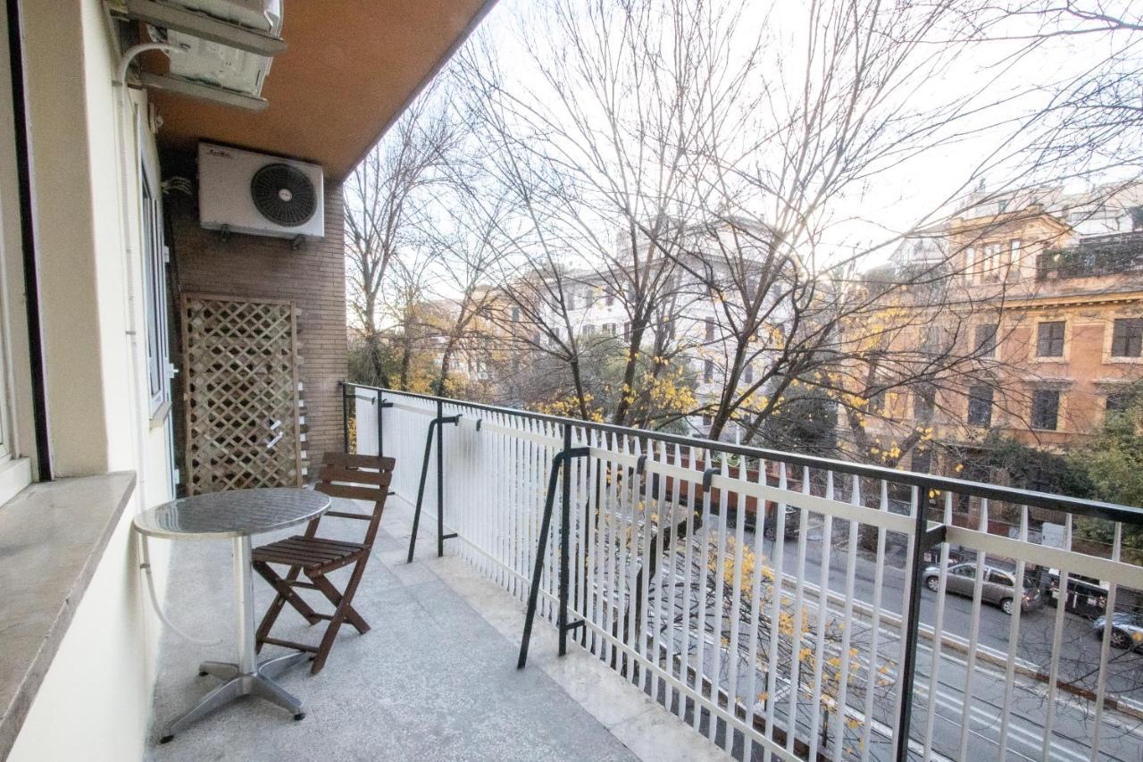 B&B Colorful Suite Yard Рим Екстериор снимка
