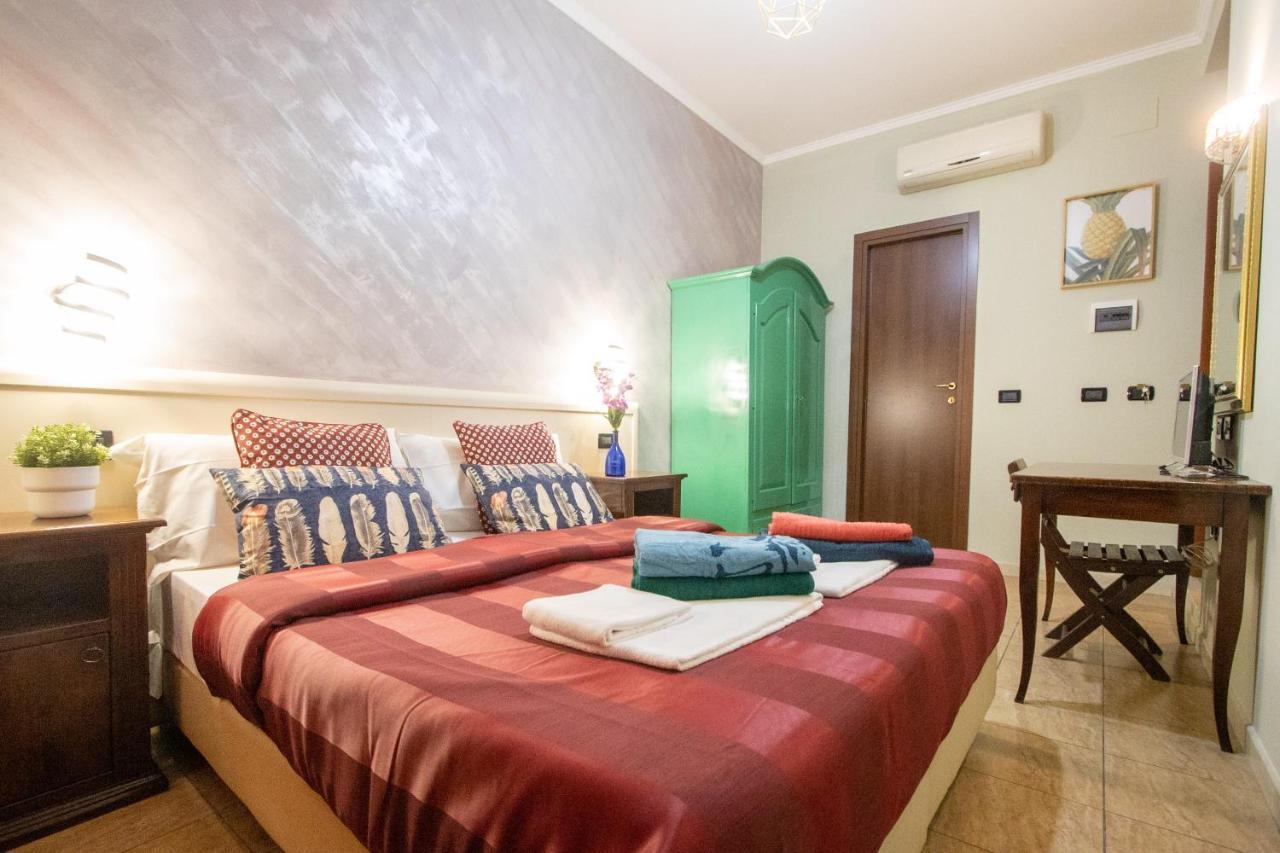 B&B Colorful Suite Yard Рим Екстериор снимка