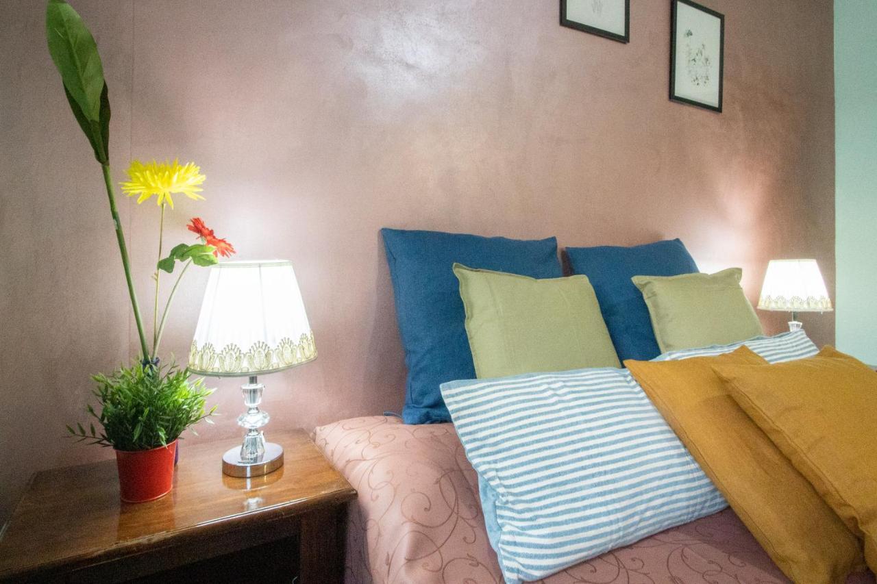 B&B Colorful Suite Yard Рим Екстериор снимка