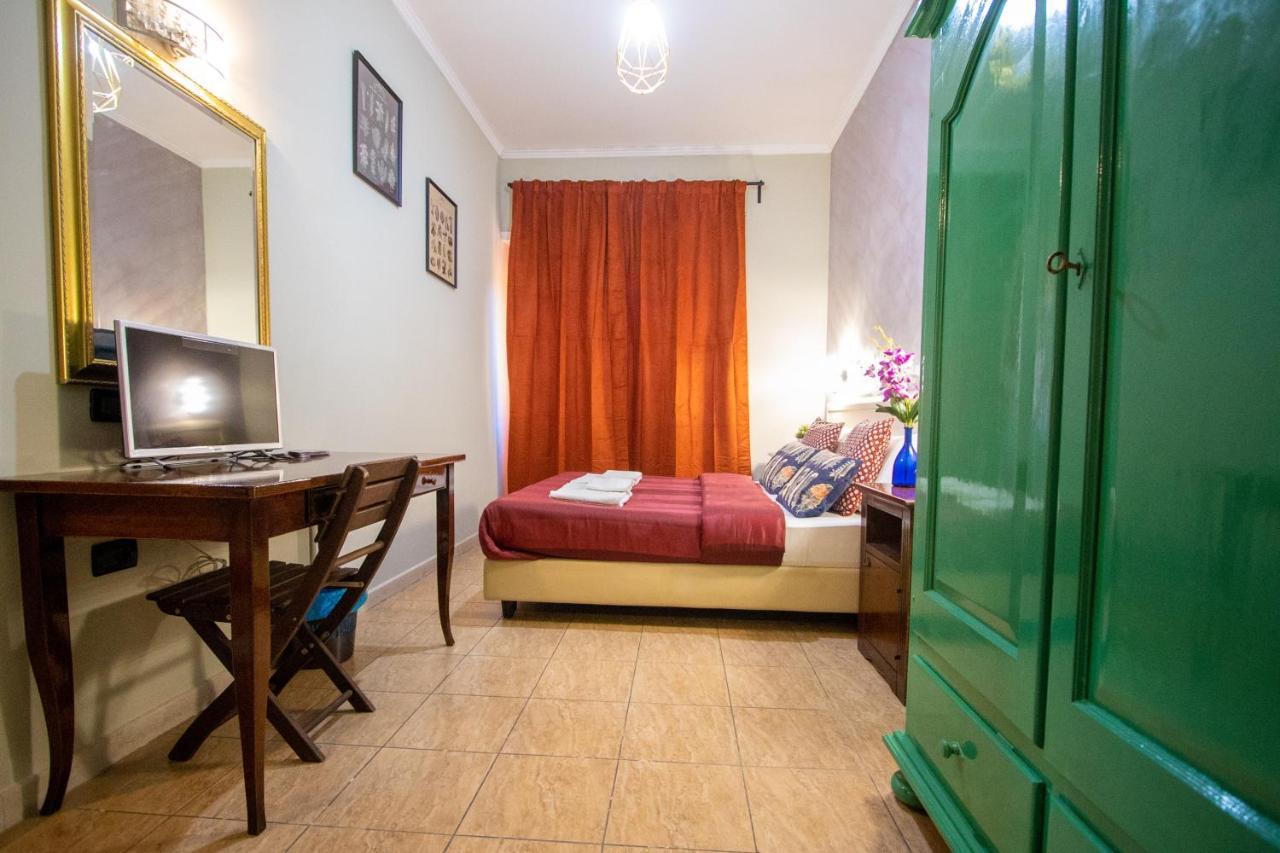 B&B Colorful Suite Yard Рим Екстериор снимка